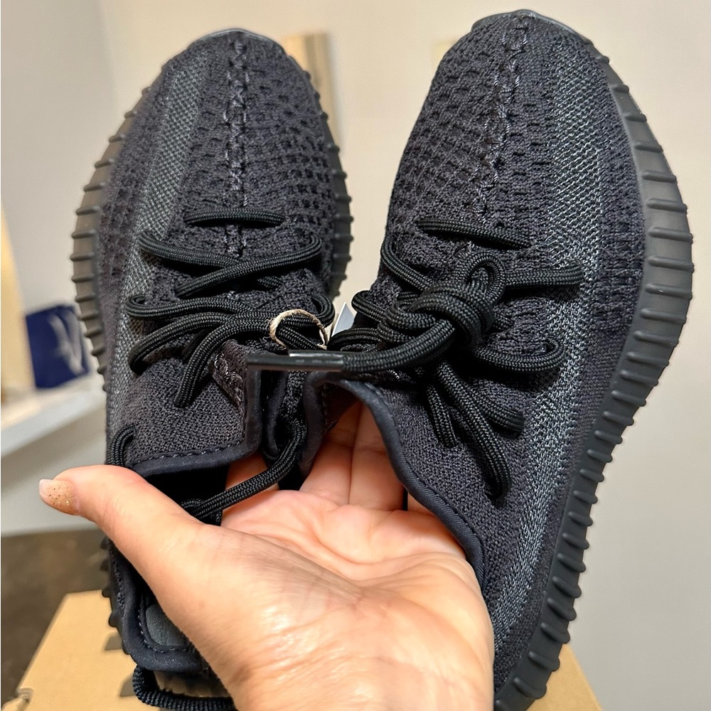 Yeezy Sneakers